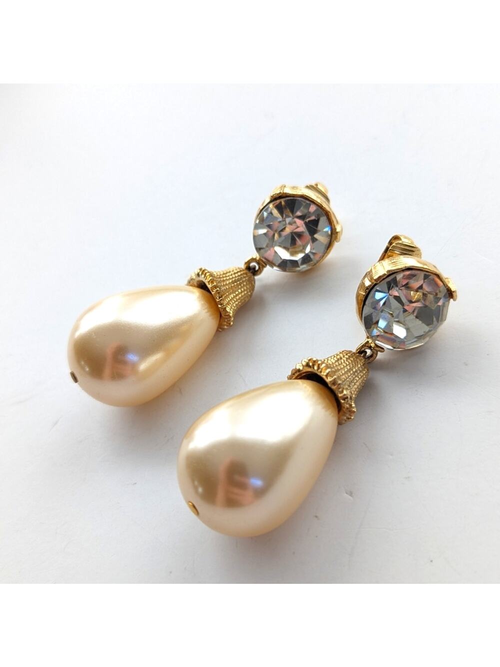 Vintage Large Glam Foil Back Rhinestone Sparkly Faux Pearl Dangle Clip Earrings